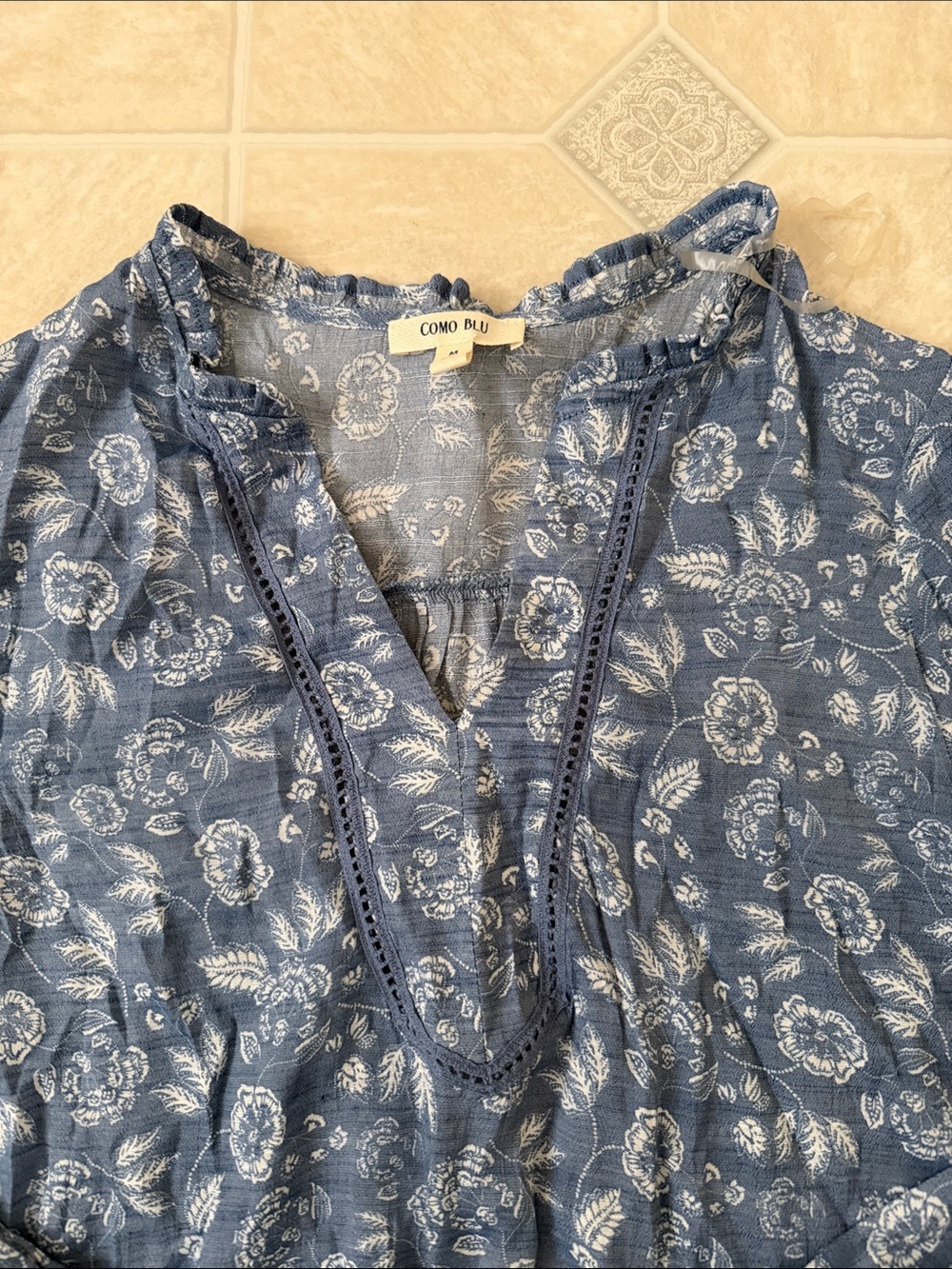 Como Blu Patterned Top - Picture 2 of 2